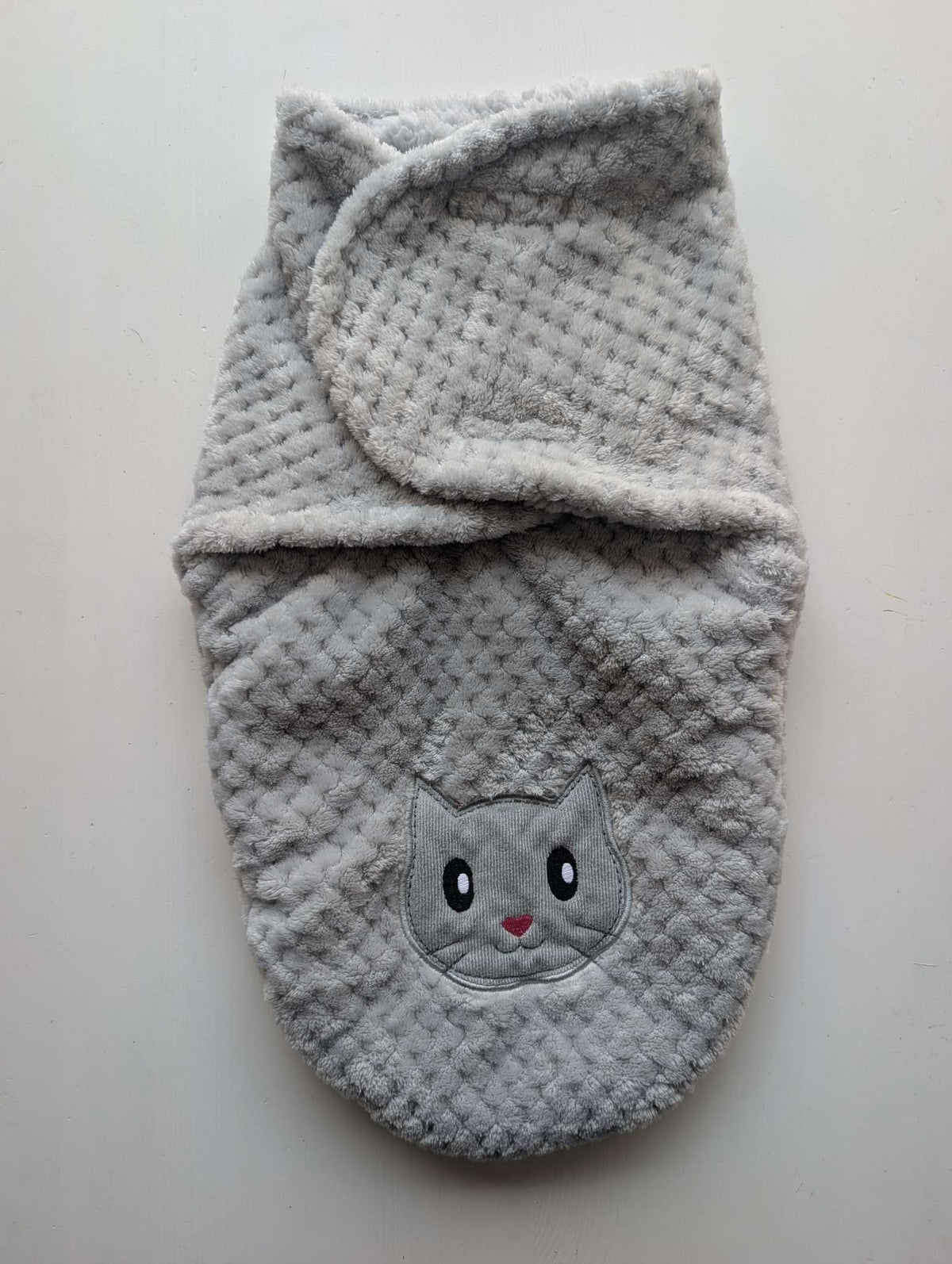 Gray Plush Minky Cat Baby Swaddle Wrap Blanket Cozy Fleece Newborn 0-3M, 0-3 Months (Newborn)