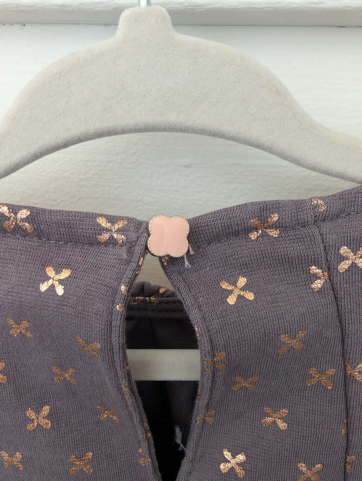 Catherine Malandrino Flutter Sleeve Pocket A-Line Dress, Grey Gold Pink 6-12M (no size Tag), Kids 6 Month (3-6M)
