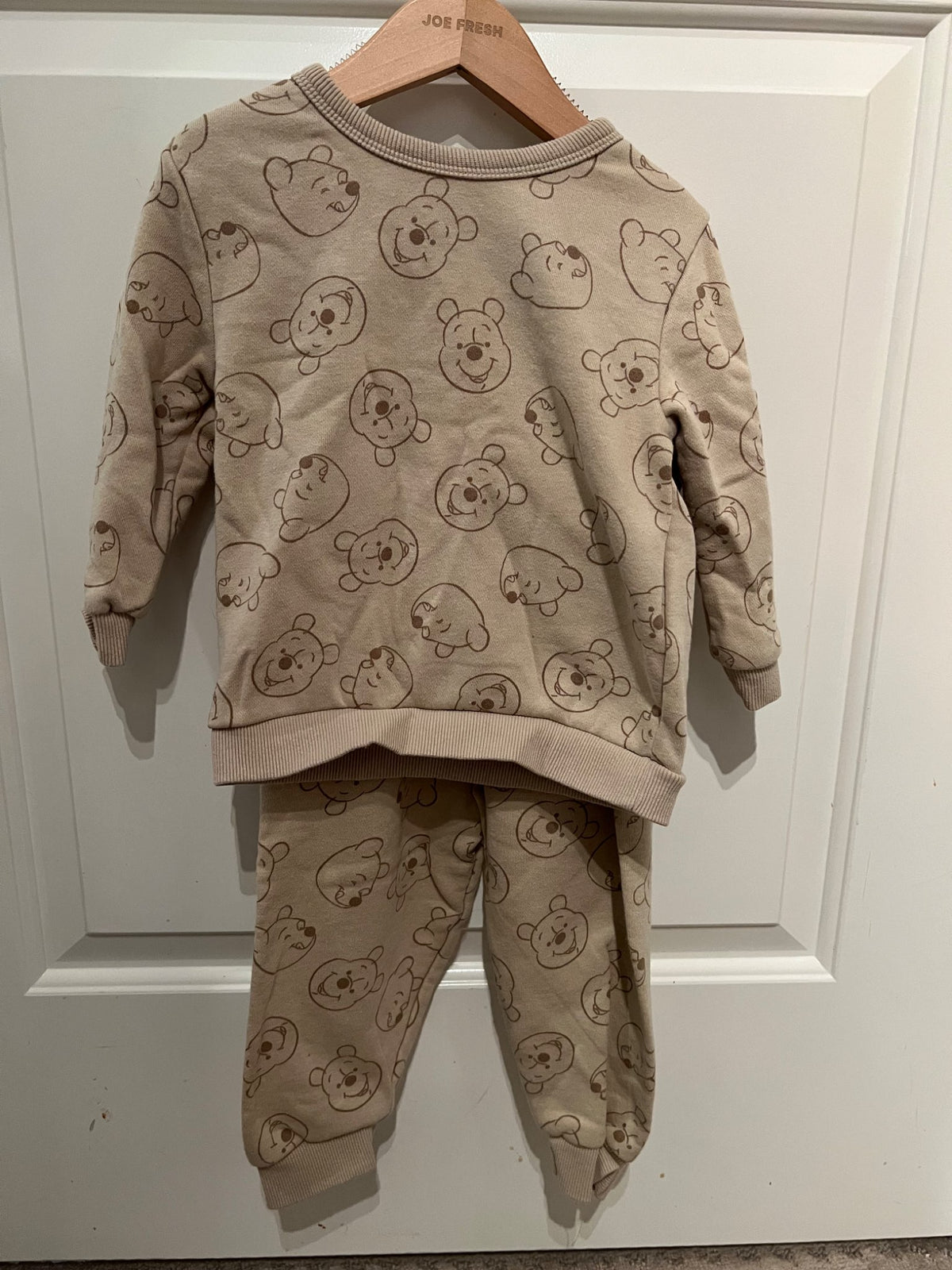 Winnie the Pooh Sweat suit, Kids 24 Month (18-24M)