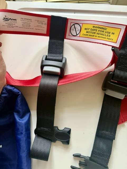 Kids FlySafe CARES Airplane Safety Harness (like new)