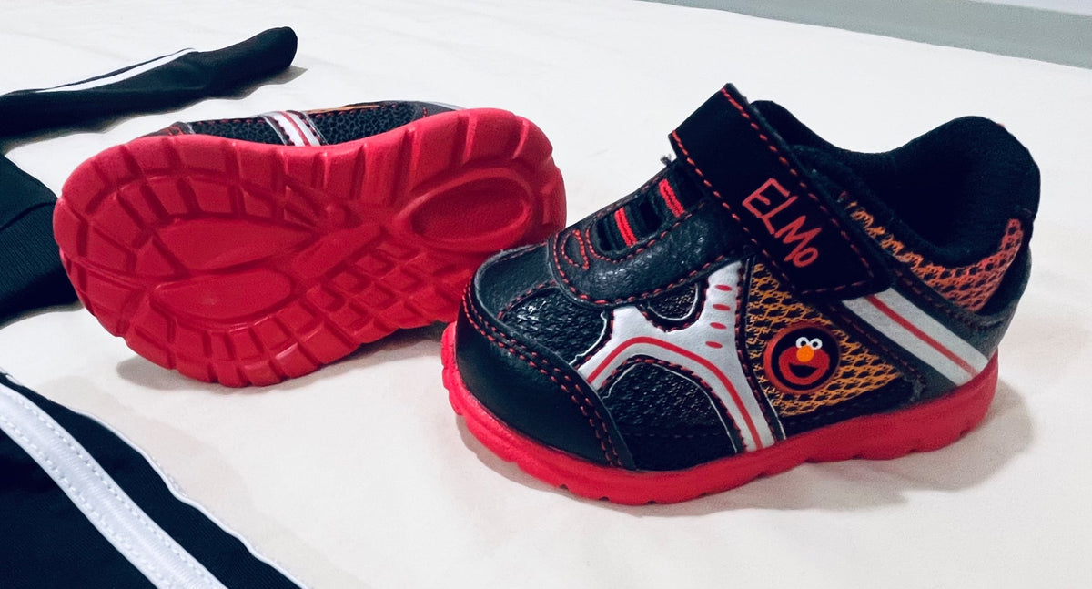 Adidas tracksuit 3 months with free Elmo shoes, Kids 3 Month (0-3M)
