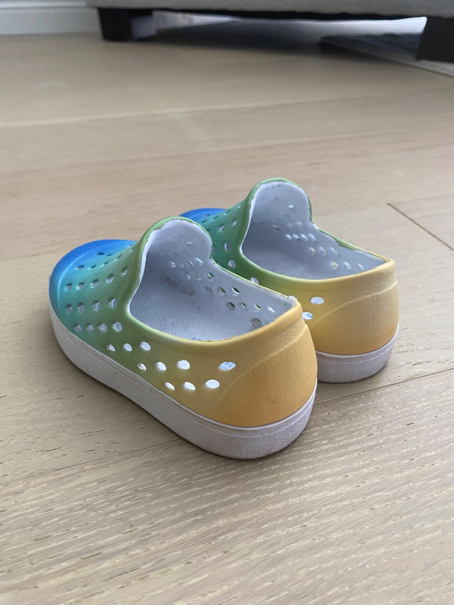 Rainbow Slip On Shoes, 5T, Shoes 5 (Walkers:12-24 mth)