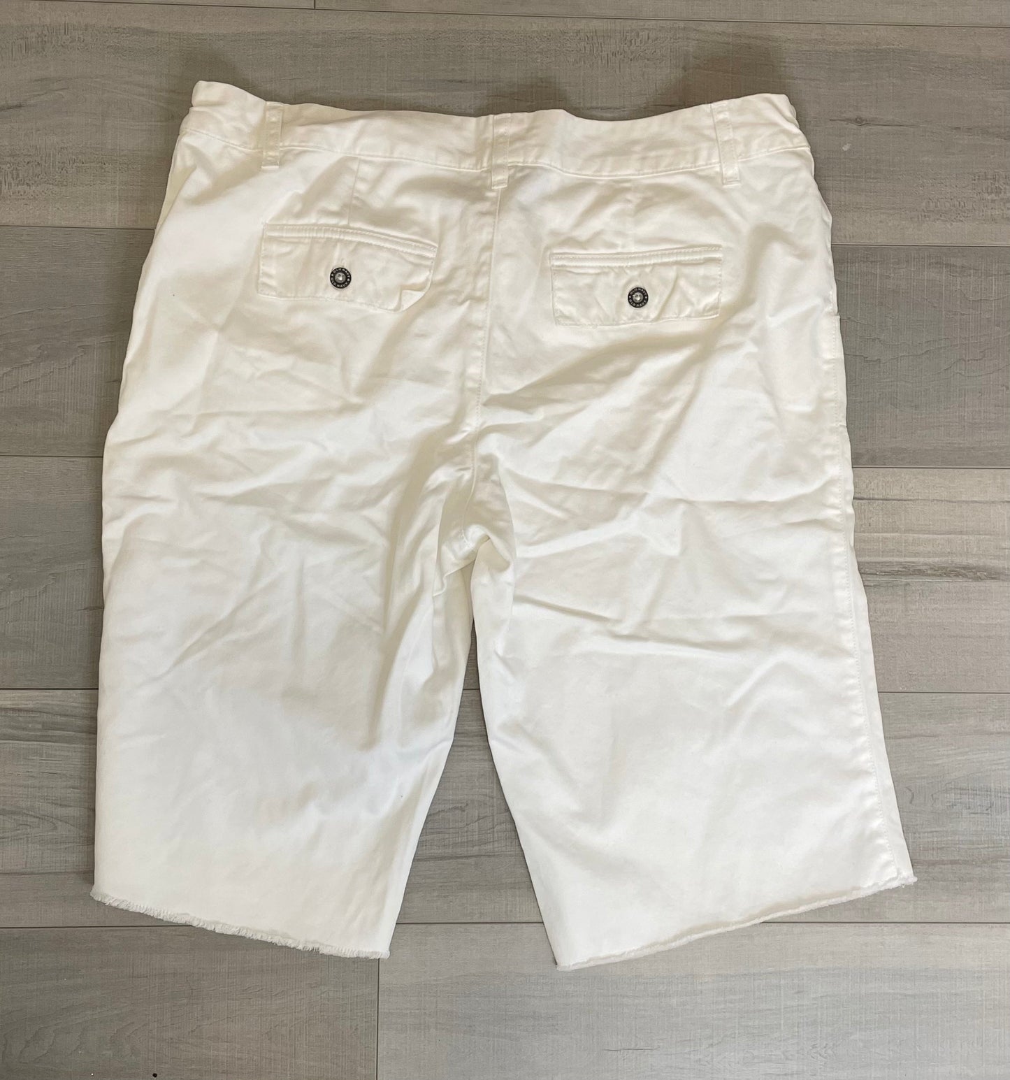 New Old Navy Maternity Pants Size L, Maternity L (12-14)