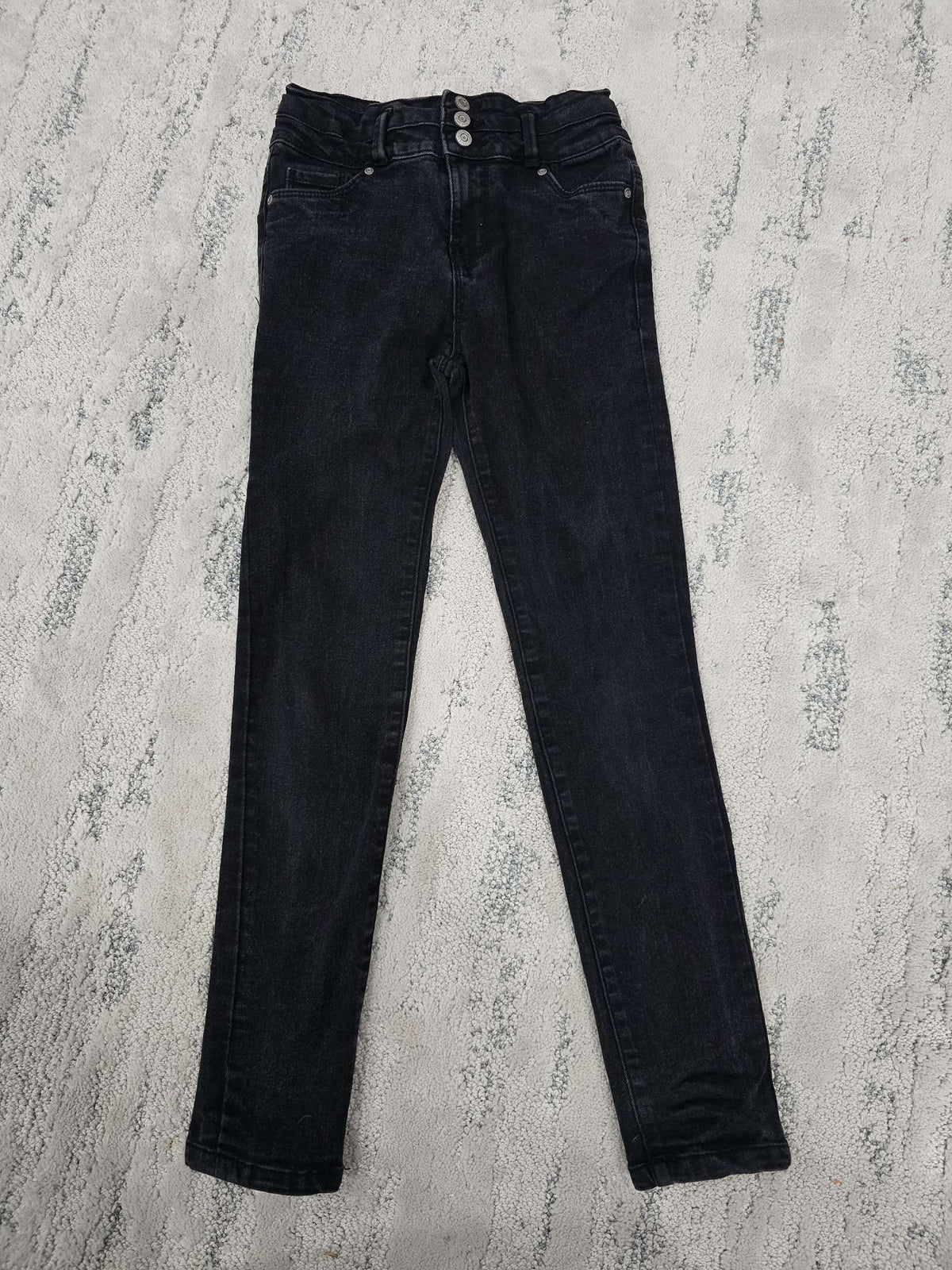 Ibiza Girl size 10, Kids 10
