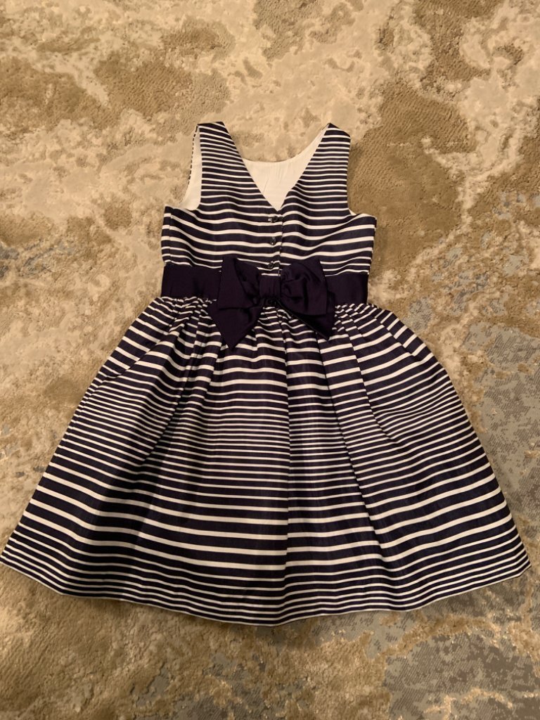 Gymboree size 5 Navy and white dress with bow in the back, Kids 5/5T (extra small)