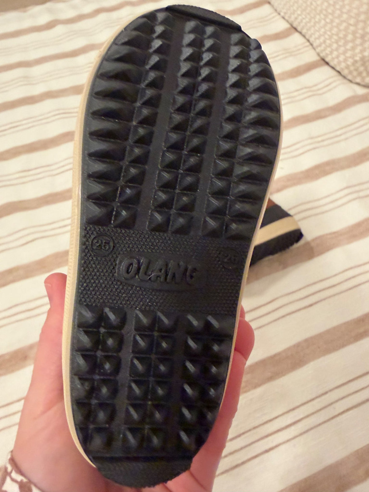 Brand New Olang boots, Shoes 8.5 (Toddler:2-4yr)