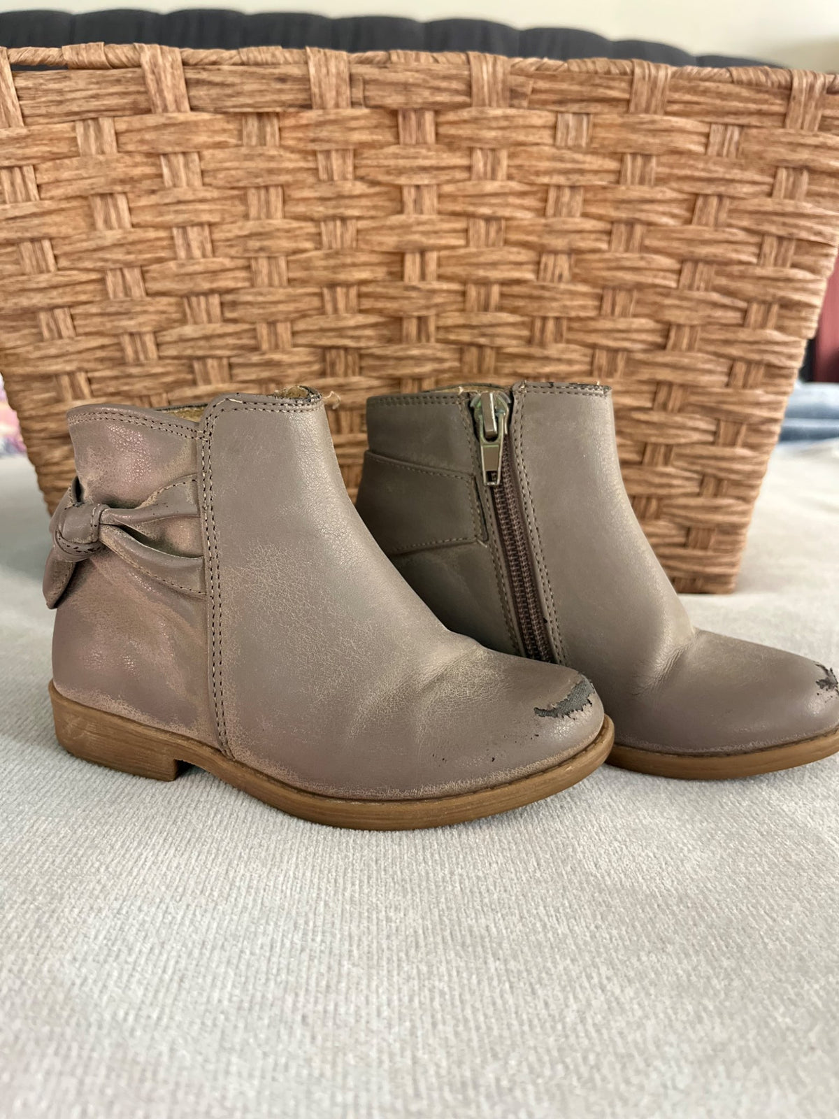 Girls ankle boots, Shoes 8 (Toddler:2-4yr)