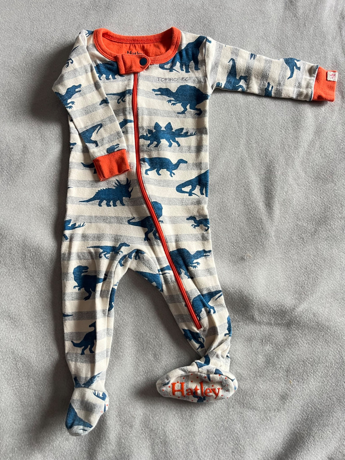 Dino jammies, Kids 6 Month (3-6M)