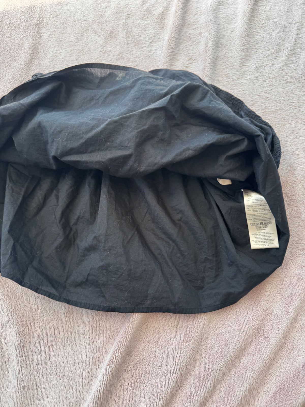 Black Burberry miniskirt (size 10), Kids 10