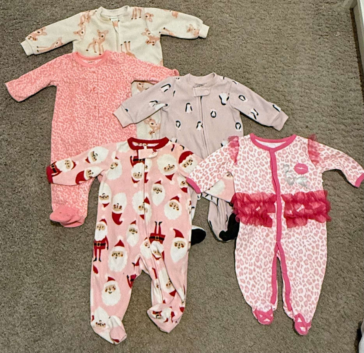 Girls 5 Sleeper Bundle 0-3M Carters, Pekkle, Betsey Johnson, Kids 3 Month (0-3M)