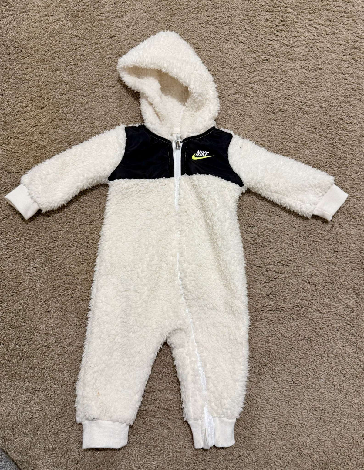 Nike Baby Hooded Sherpa Zipper Coverall Bunting, Kids 6 Month (3-6M)