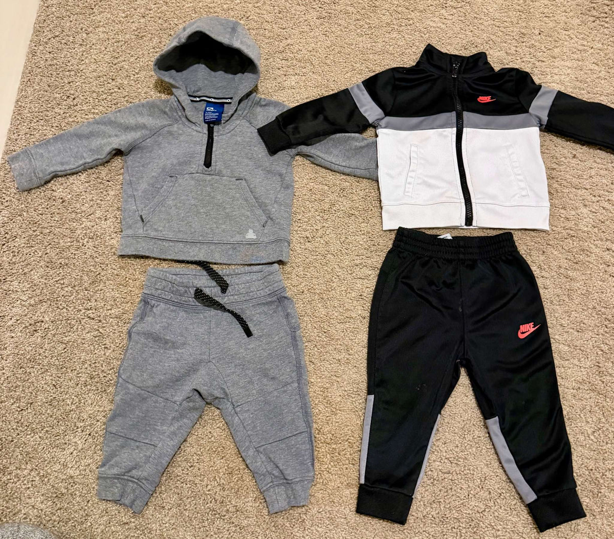 Nike and Gap Tracksuits 6-12M, Kids 12 Month (9-12M)