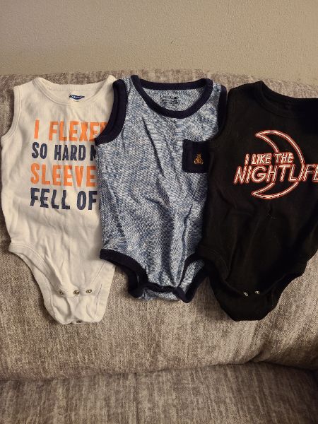 3 to 6 month sleeveless onesies 3pc, Kids 6 Month (3-6M)