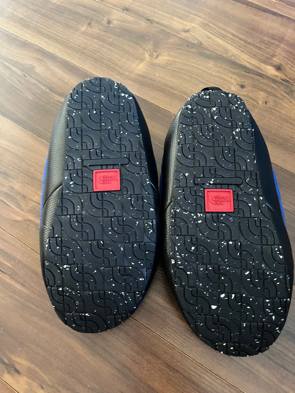 North Face Mules , Shoes 7 (Big Kids:8–12yr)