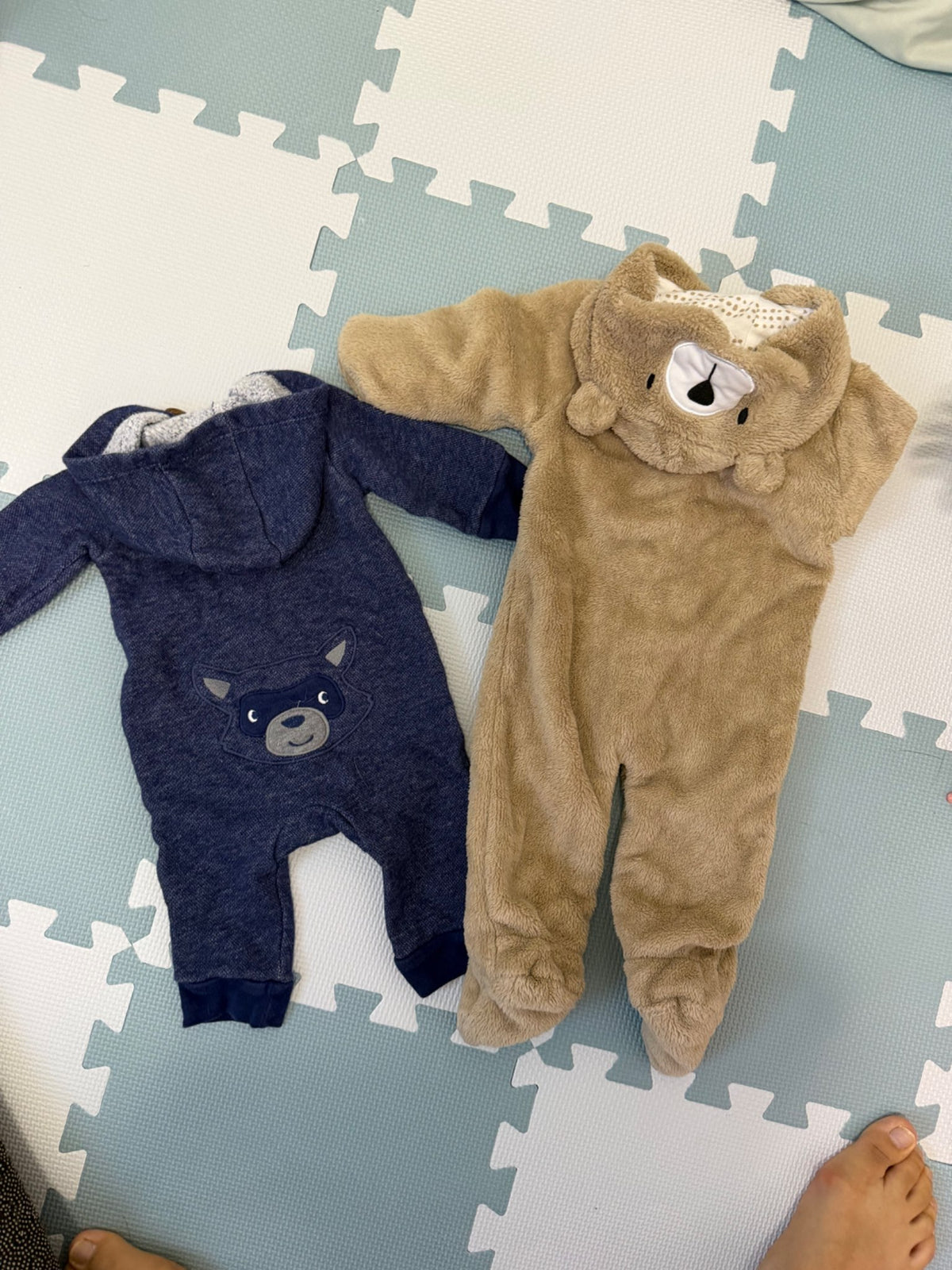 2pcs Onesie with Hoodie, Kids 3 Month (0-3M)
