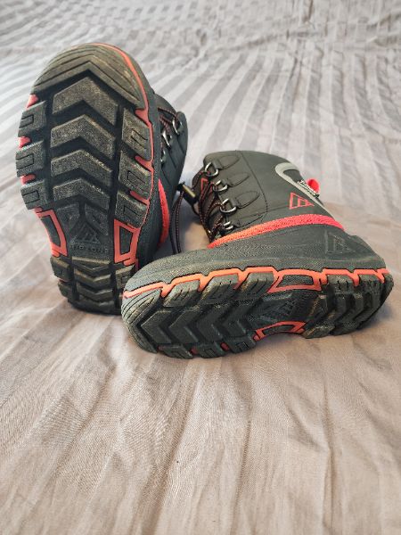Ripzone TMax SubZero winter boots Size 11T MSRP $45, Shoes 11 (Toddler:2-4yr)