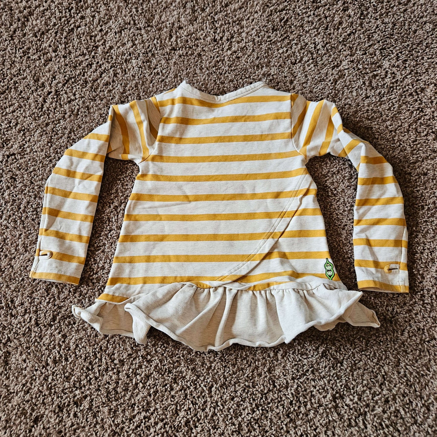 Girls sz 6 sweater, yellow, peekaboo beans, Kids 6/6X (extra small)