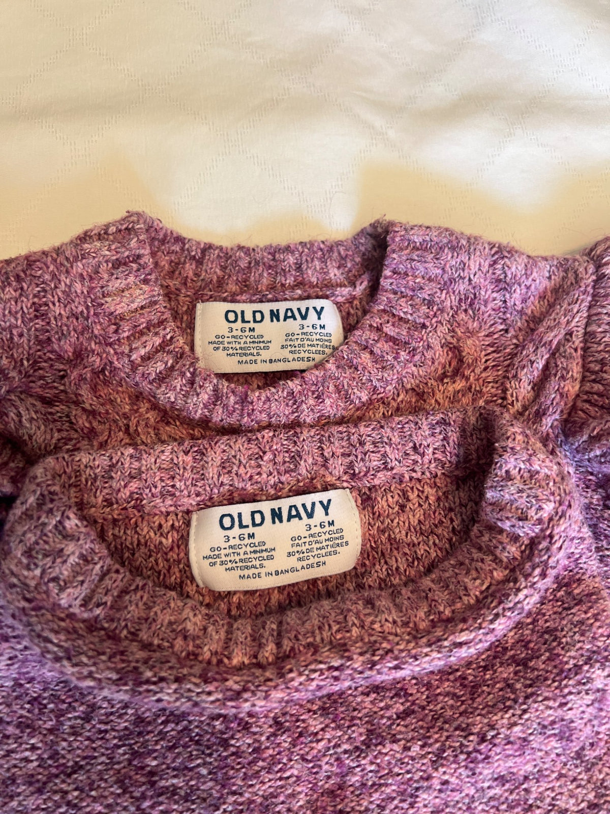 Old navy sweater set , Kids 6 Month (3-6M)