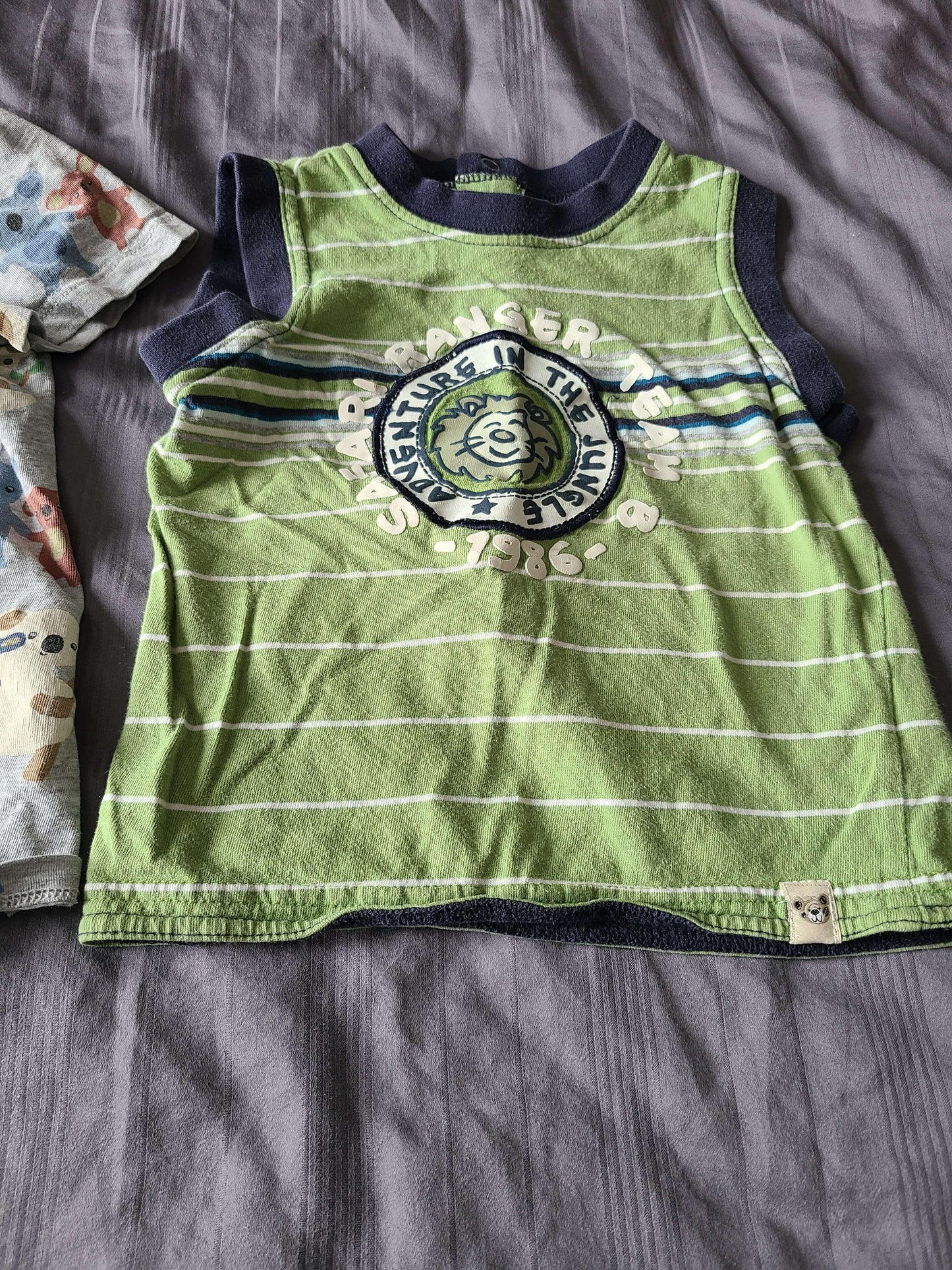 24 m9nth tops 4 pcs, Kids 24 Month (18-24M)