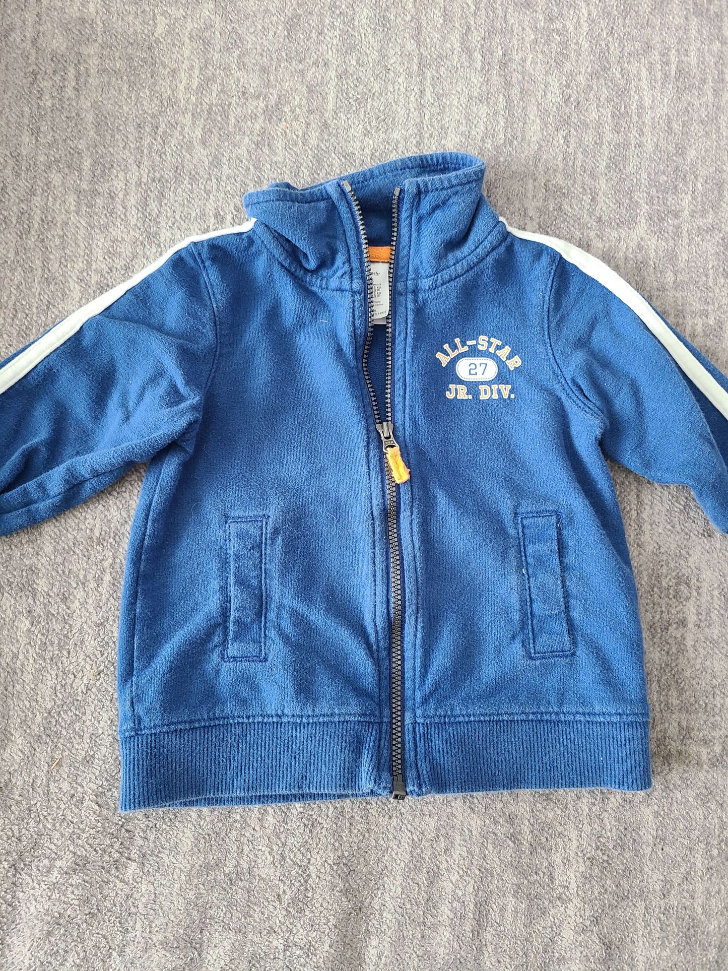 18 m9nth long sleeve zipper shirts.. 2 pcs, Kids 18 Month (12-18M)