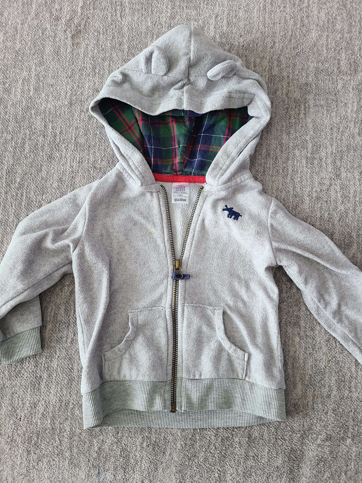 18 m9nth long sleeve zipper shirts.. 2 pcs, Kids 18 Month (12-18M)