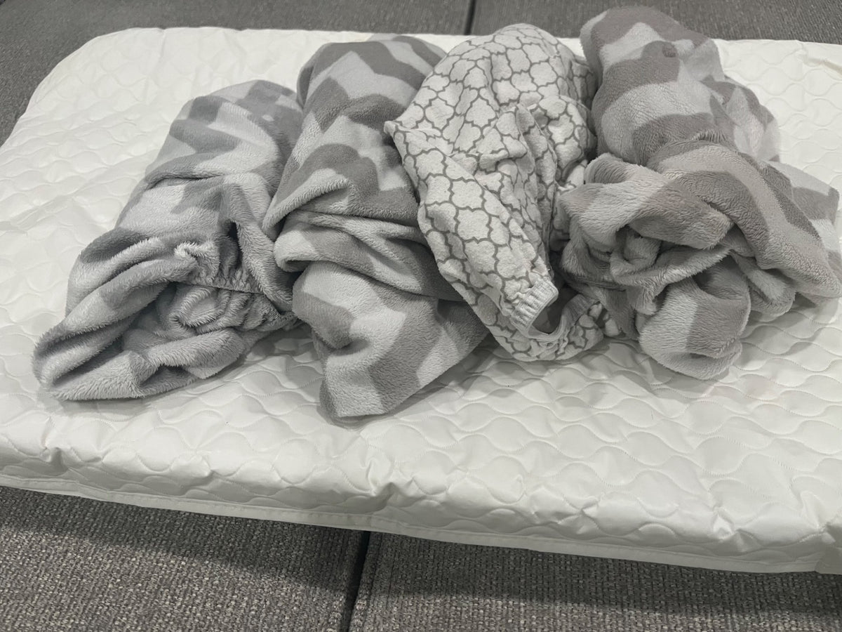 Changing pad with 4 covers