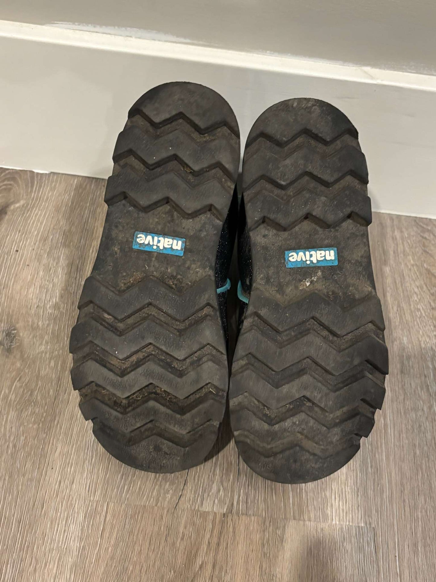 Native Rainboots Size 2, Shoes 2 (Kids:4-8yr)