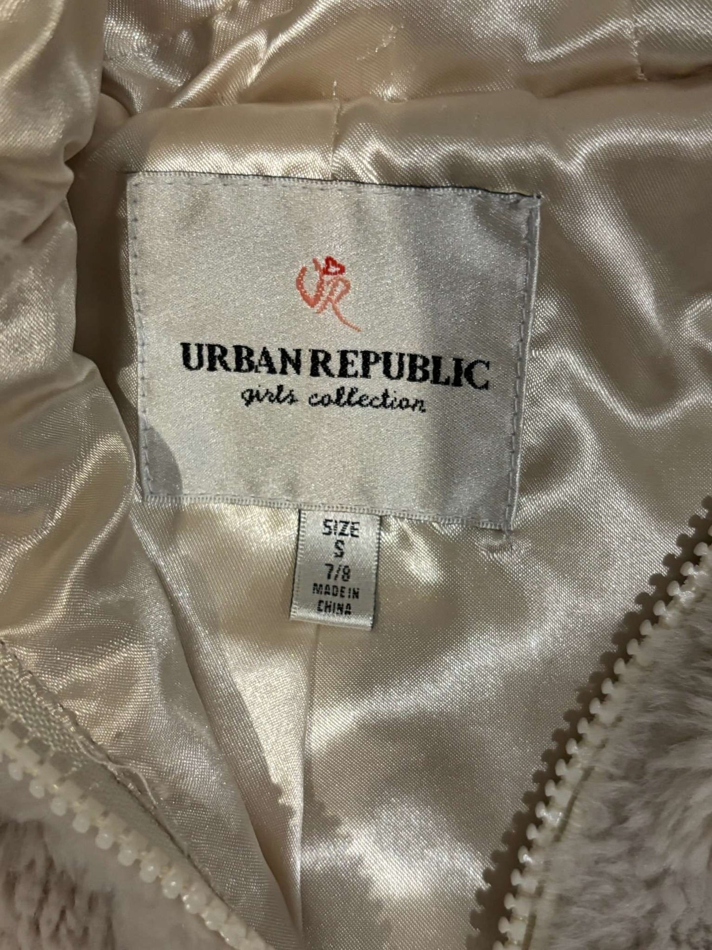 Urban Republic Vest Size S, Kids 7 & 8 (small)