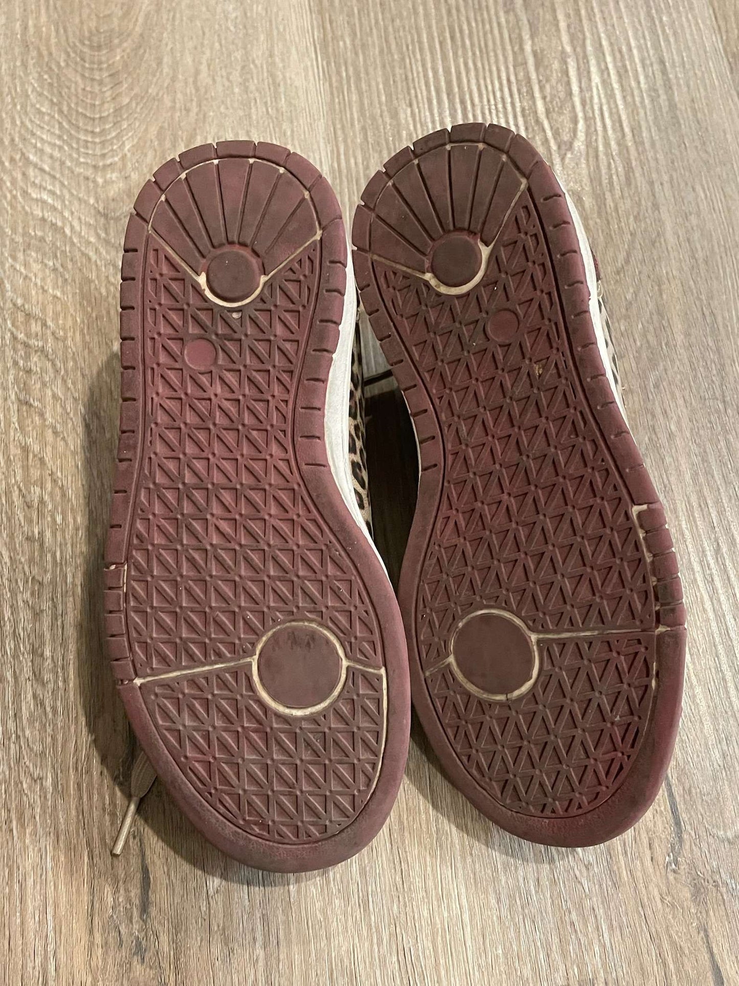Mexx Sneakers Size 1, Shoes 1 (Kids:4-8yr)