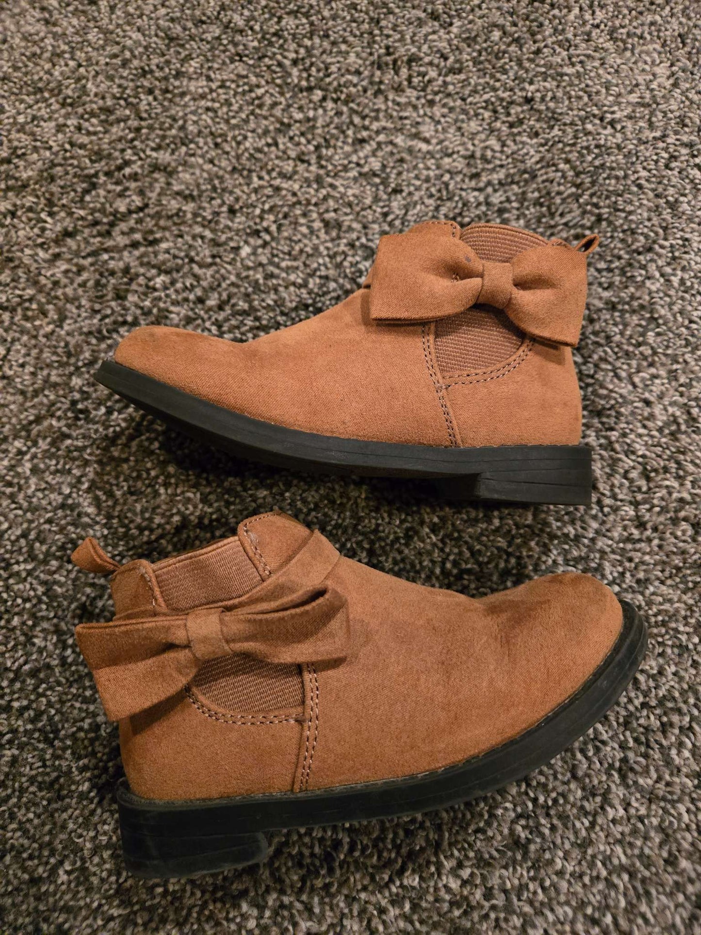 Baby Gap Size 9 Brown "Suede" Booties, Shoes 9 (Toddler:2-4yr)