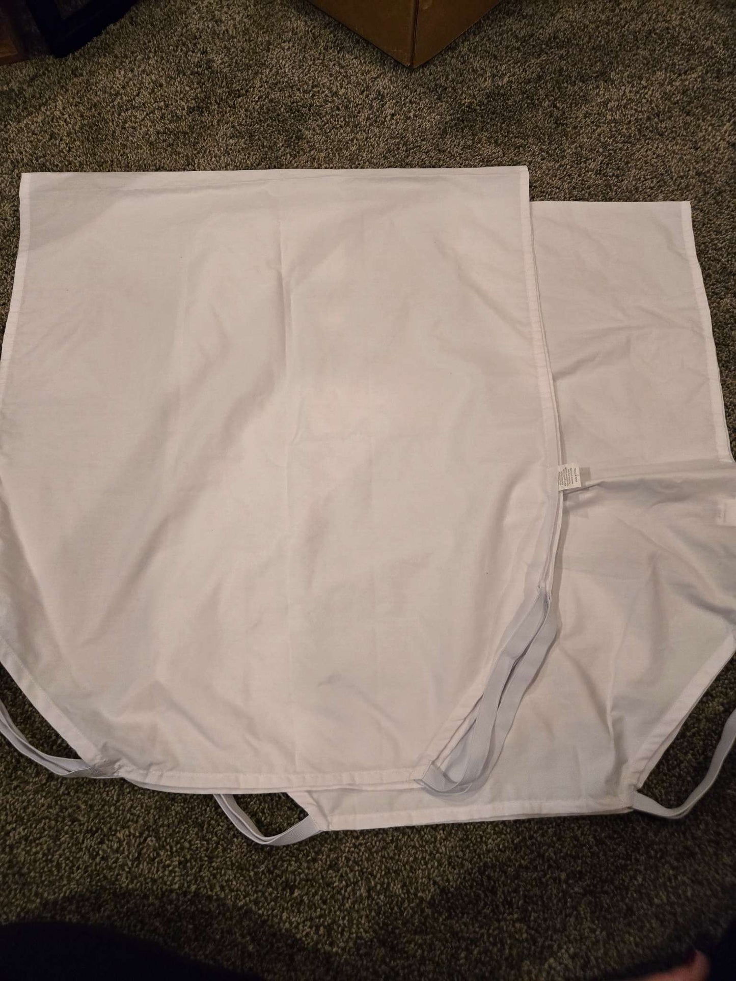 2 Sprogs White Cot Sheets