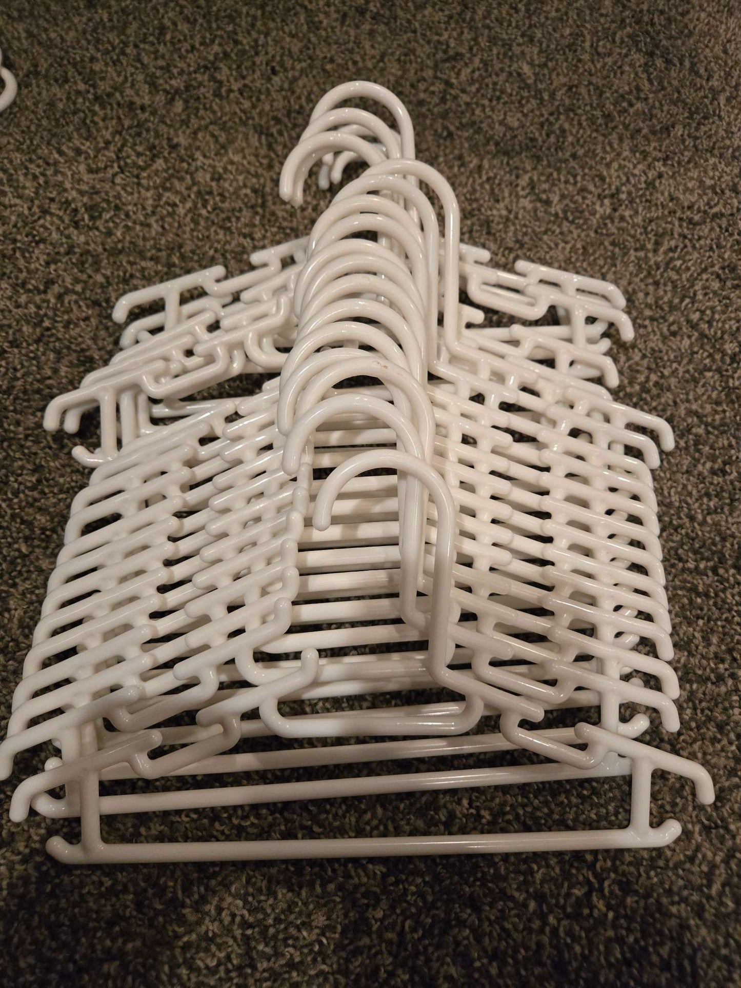 20 Infant/Toddler Hangers - A