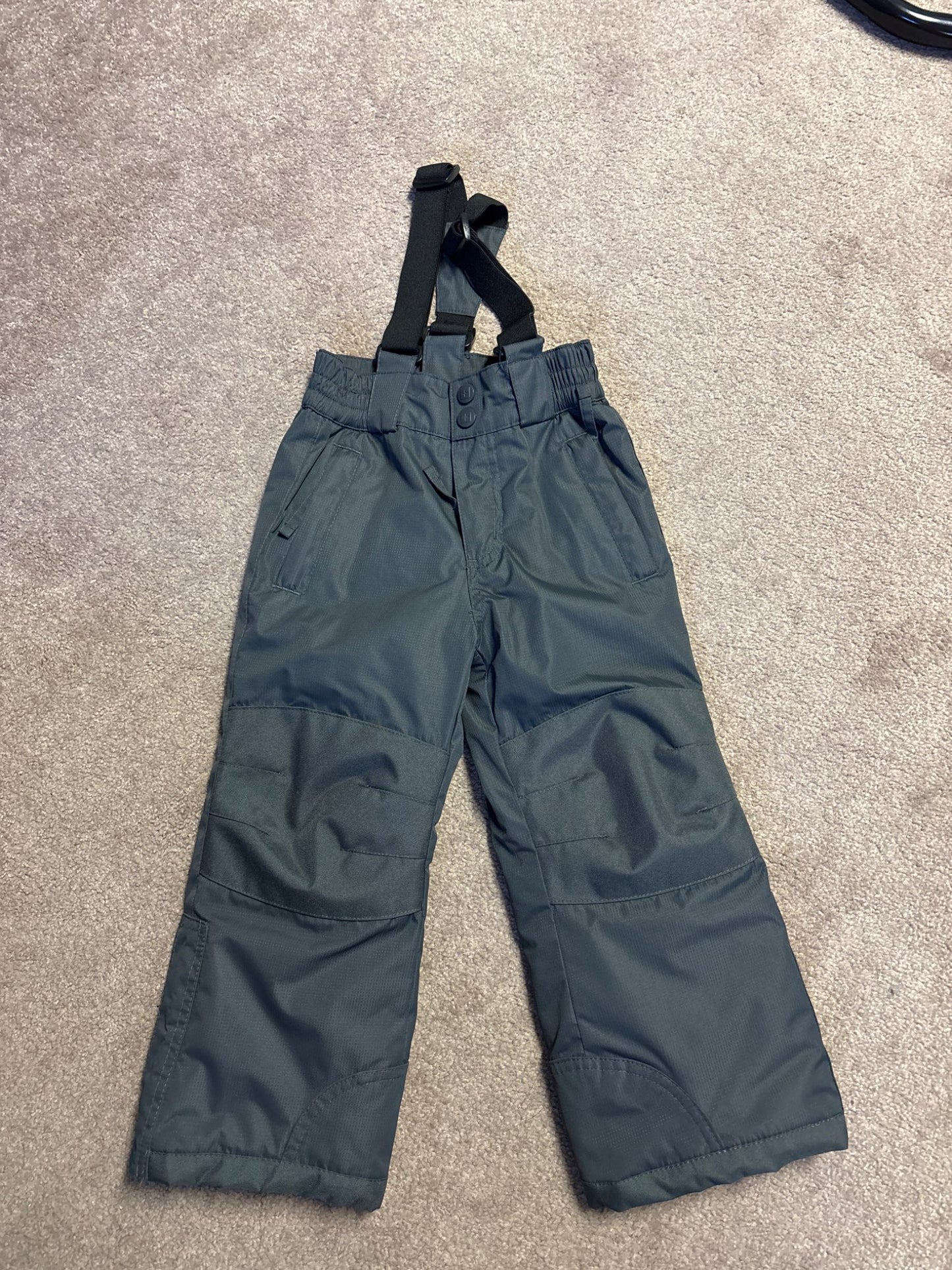 Snowpants size 2-3, Kids 3T