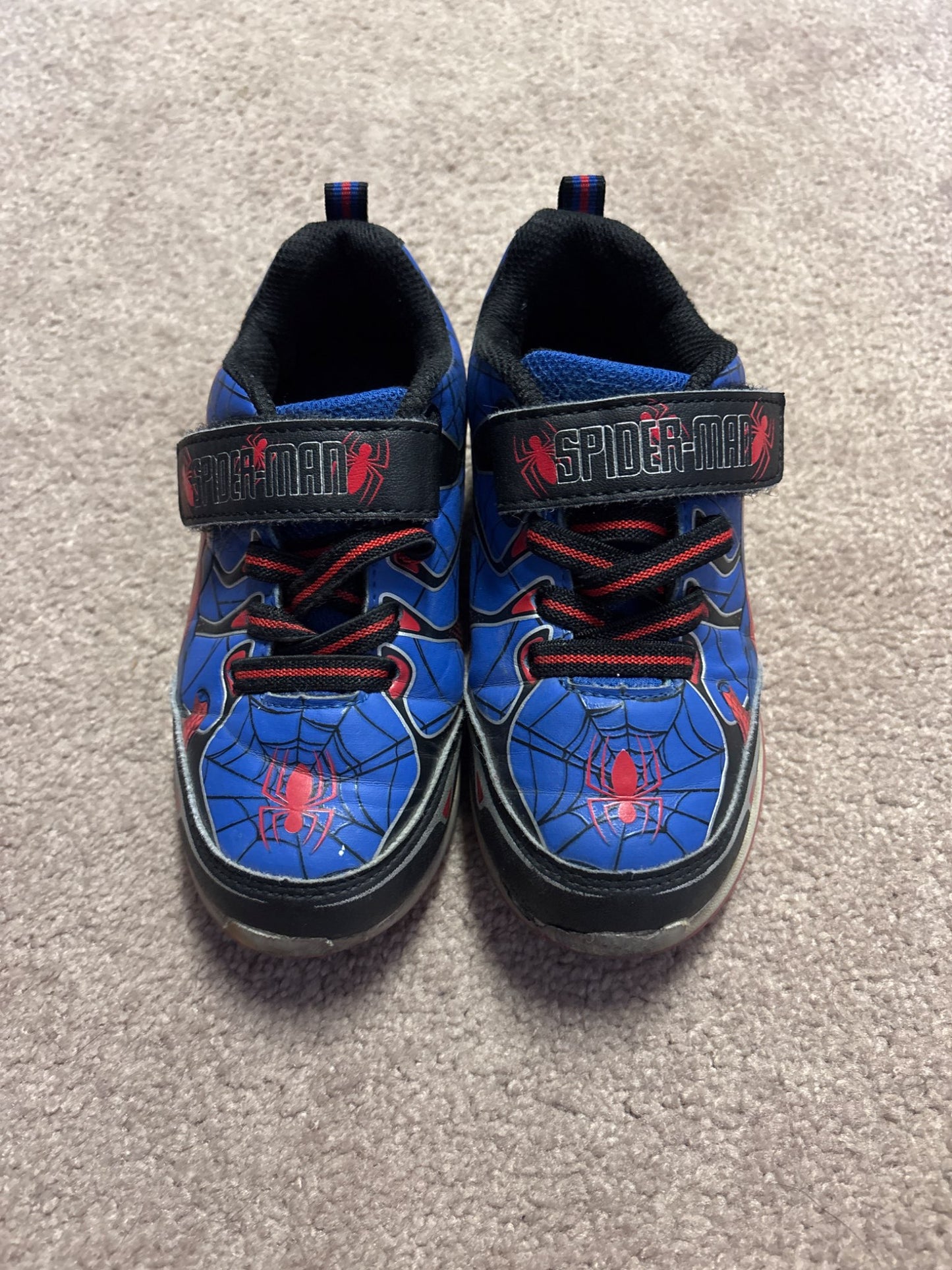 Spider-Man shoes size 11c, Shoes 11 (Toddler:2-4yr)