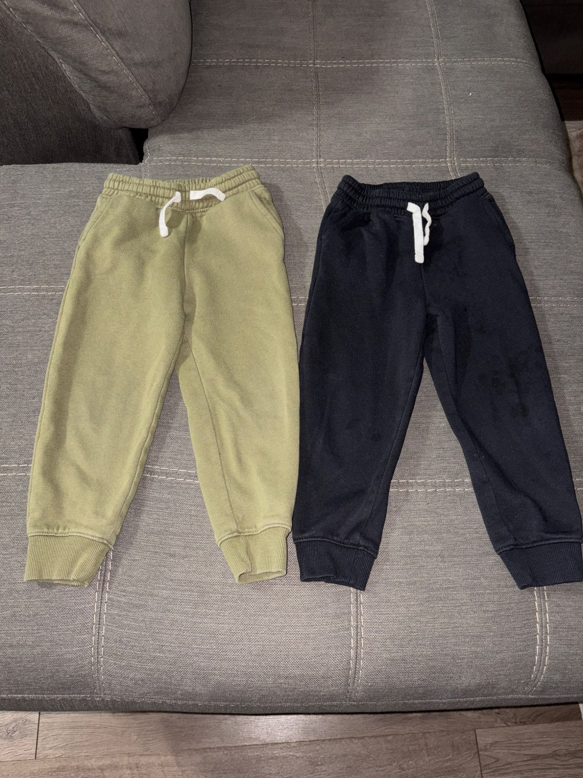 Joe fresh sweatpants size 3, Kids 3T