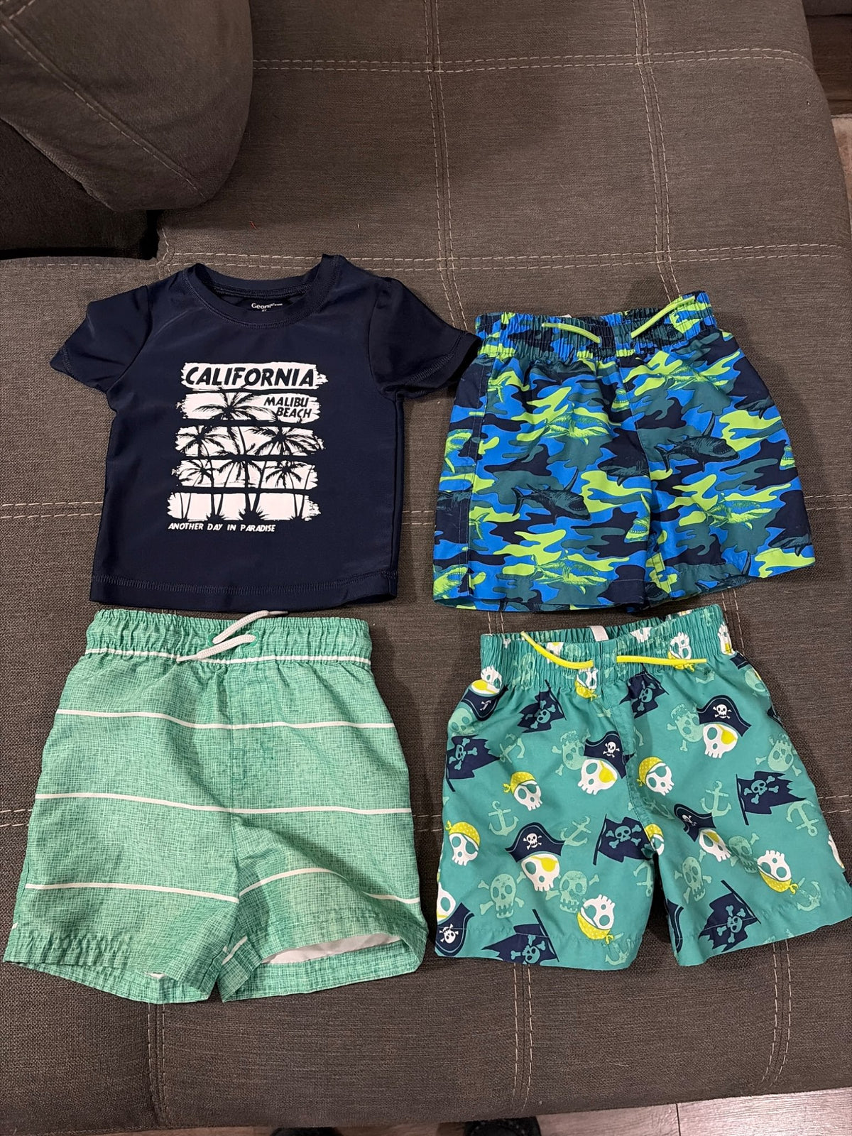 Boys swim suits size 2t, Kids 2T