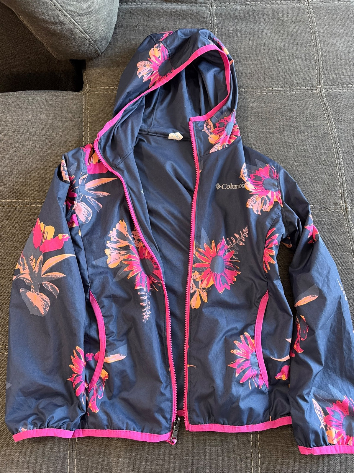 Columbia reversible lined rain coat size 7, Kids 7