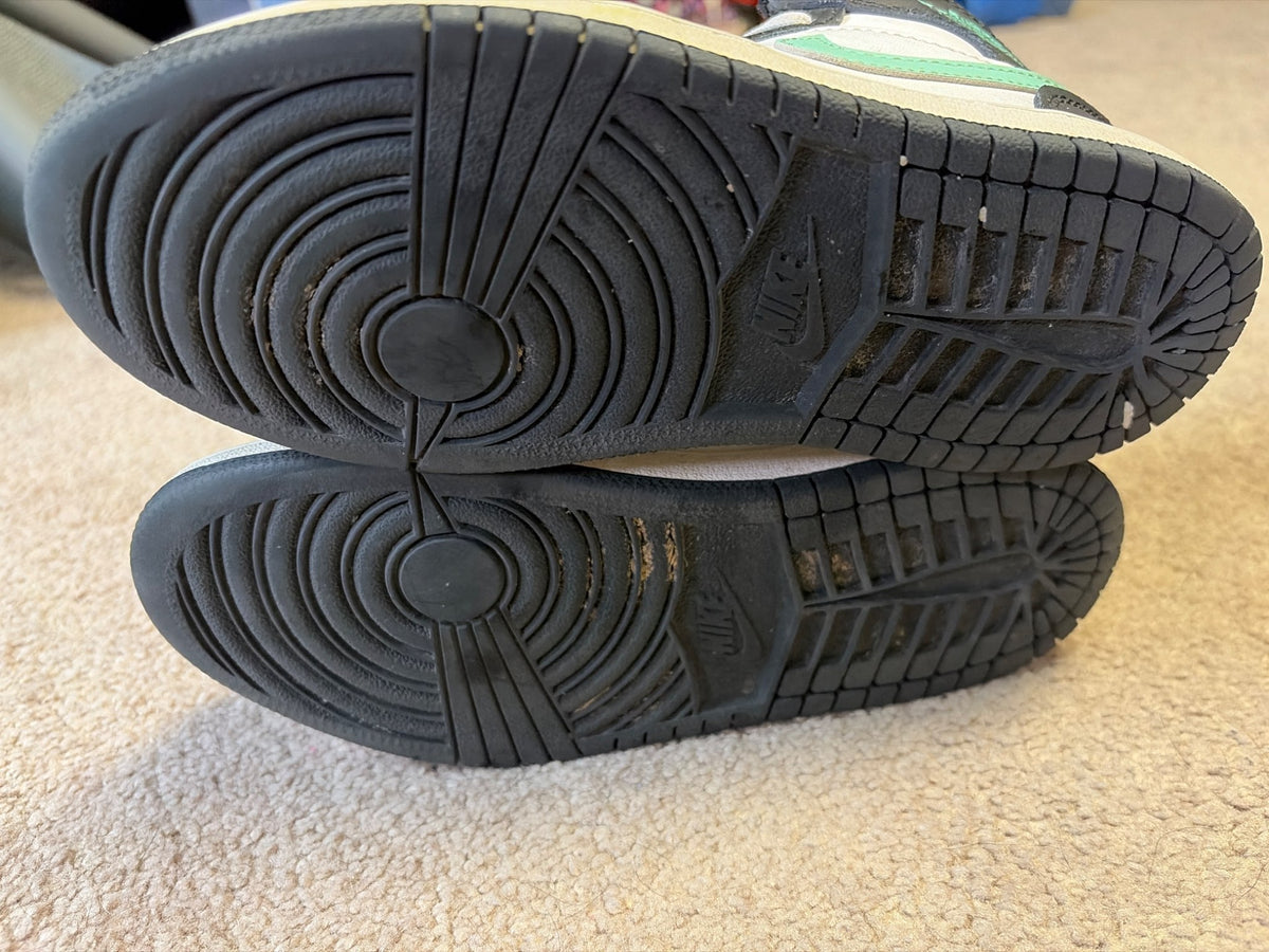 Girls Nike Air Jordan size 13.5 , Shoes 13.5 (Kids:4-8yr)