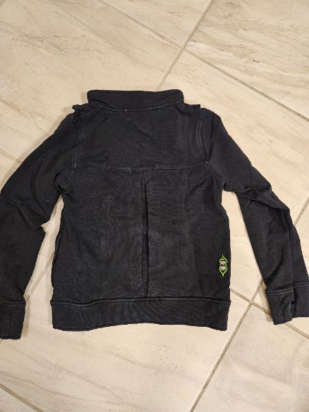 girls size 4 sweater,black, Peekaboo Beans , Kids 4/4T