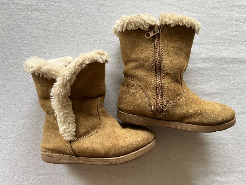 Cat and Jack Brown Boots, Size 10, Shoes 10 (Toddler:2-4yr)
