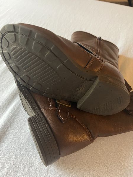 Carter's Brown Boots, girls, size 9, Shoes 9 (Toddler:2-4yr)