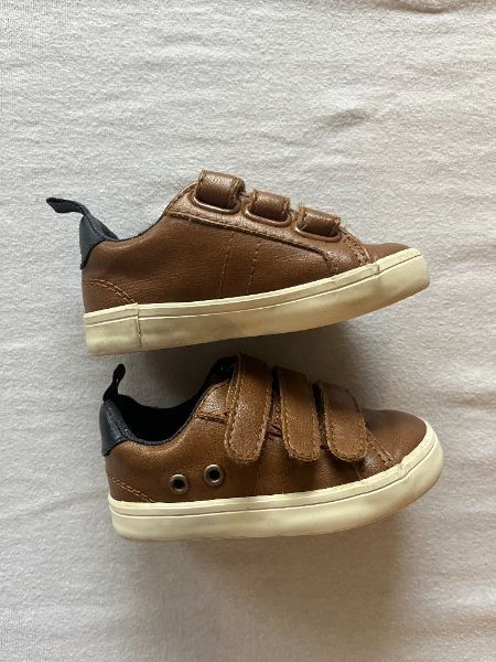 Old Navy Shoes, Brown, Size 5, Shoes 5 (Walkers:12-24 mth)