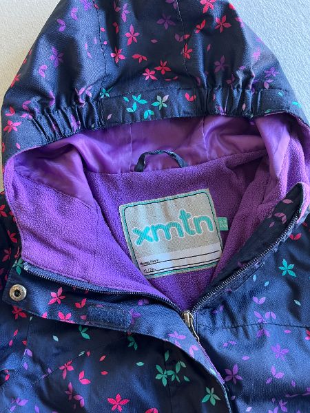 XMTN Girls Rain Coat, size 6, purple, Kids 6/6X (extra small)