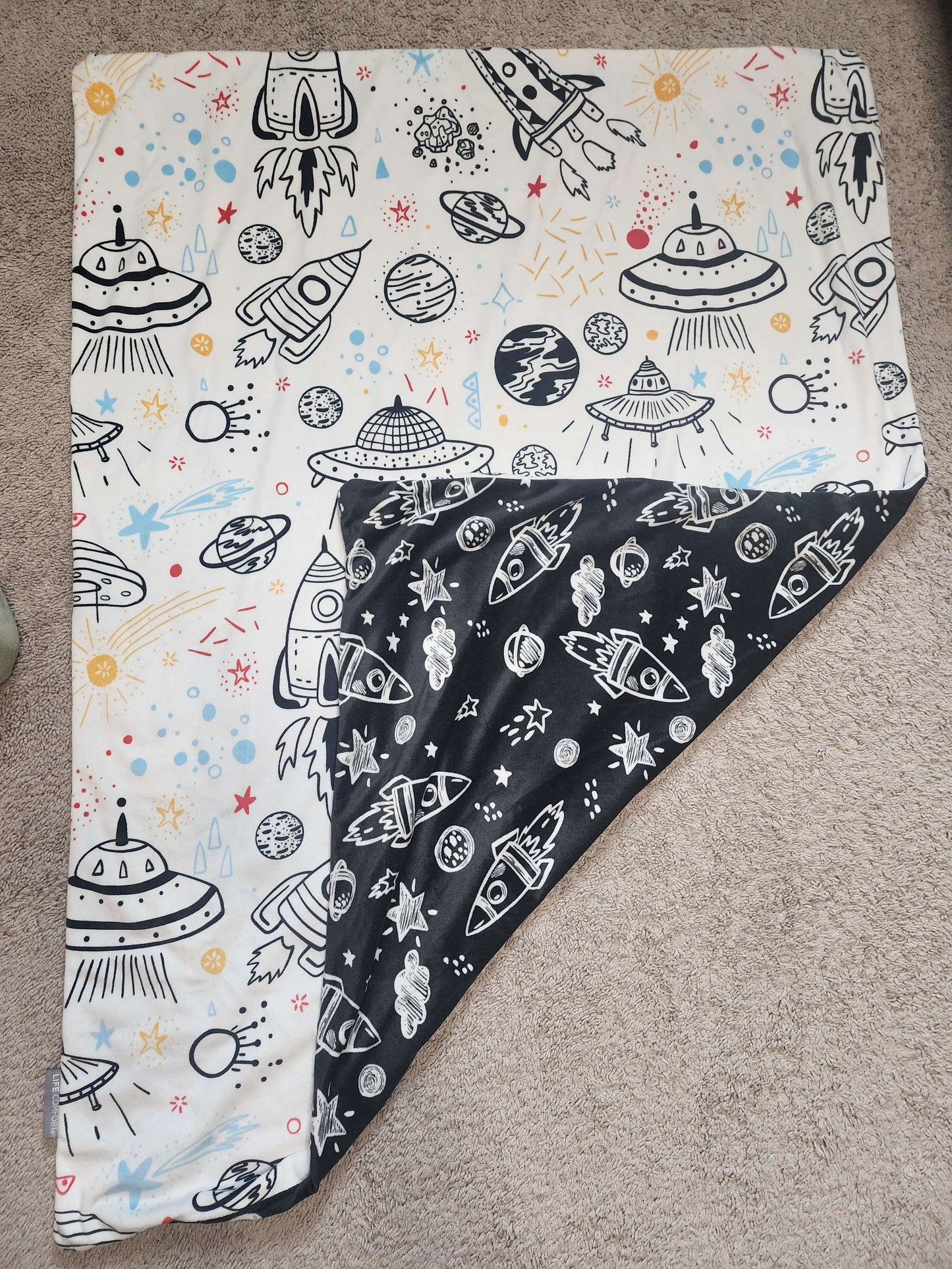 Child's weighted blanket 5lb with glass beads! MSRP $42 Reversible!