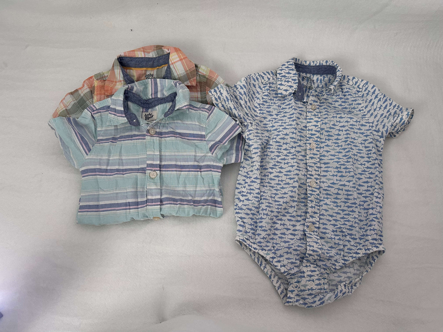 OshKosh cotton buttondowns 24m (3), Kids 24 Month (18-24M)