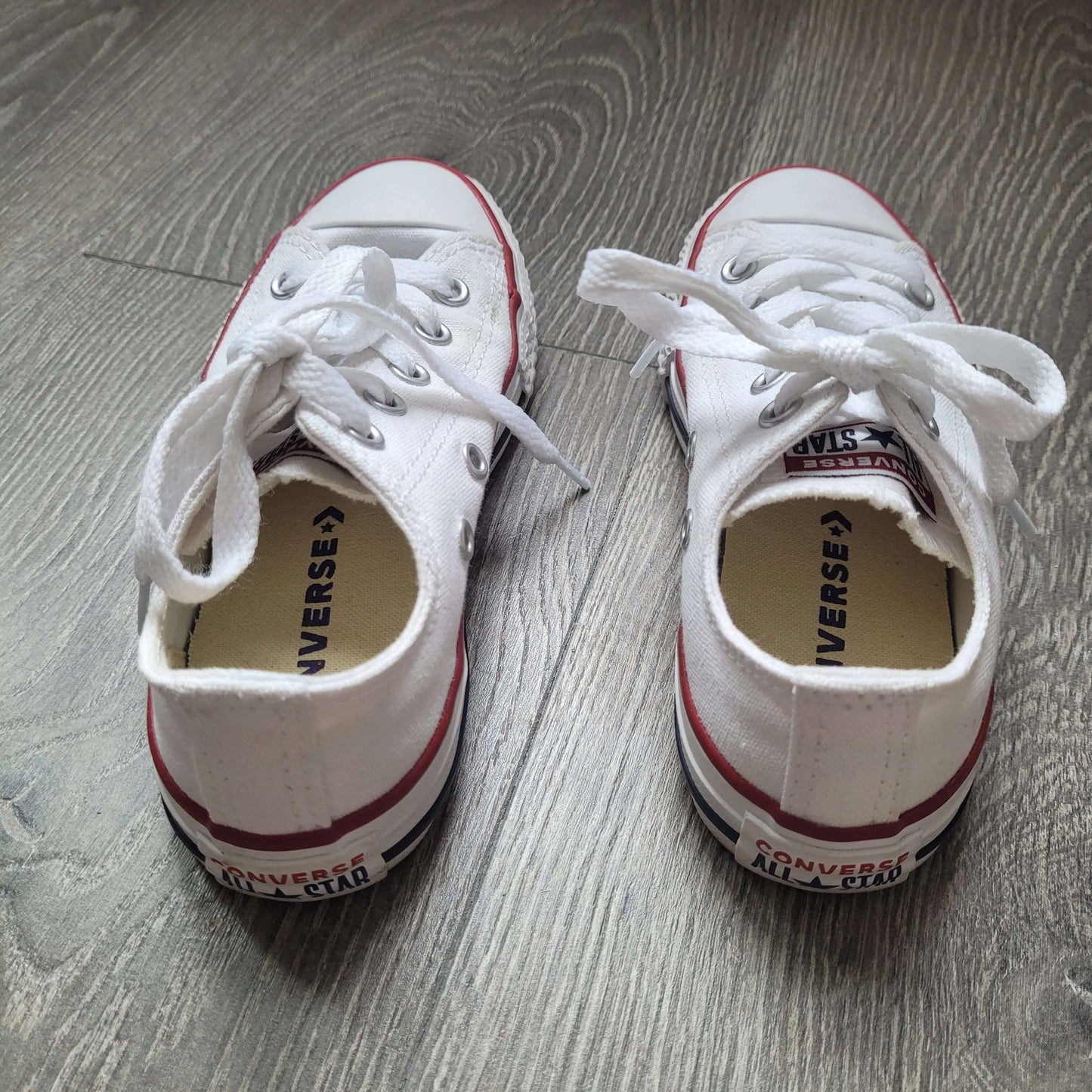 Kids' White Converse Size 13 EUC, Shoes 13 (Kids:4-8yr)