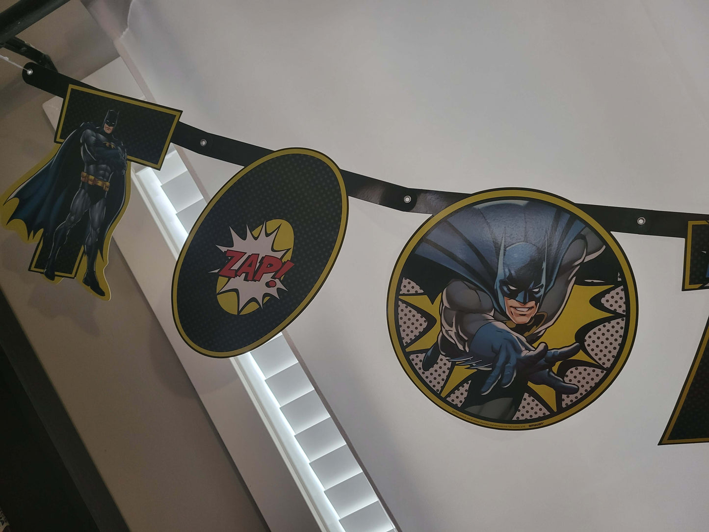 Superhero Party Decorations