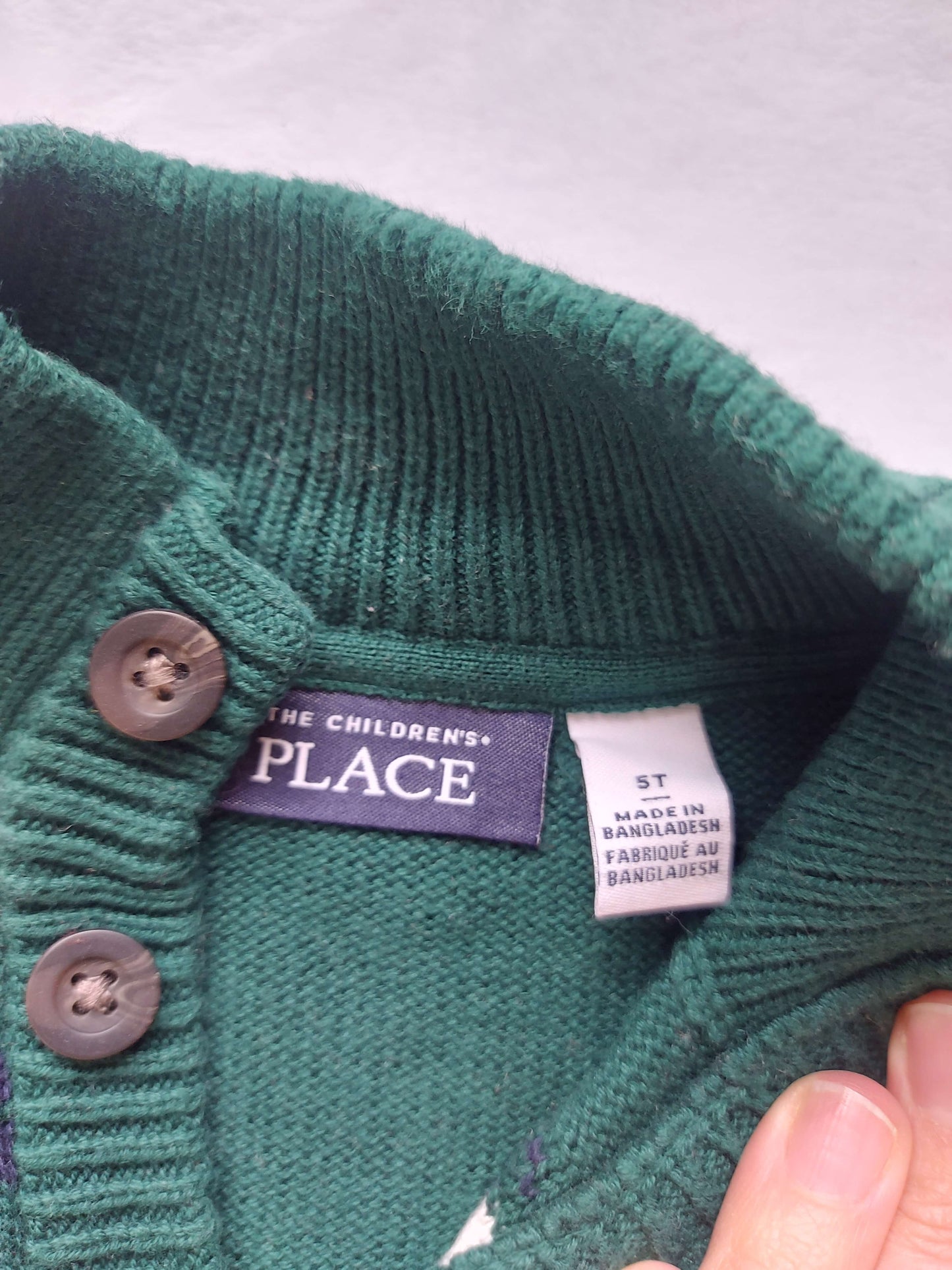 2 Christmas/Winter sweaters - size 5T, Kids 5/5T (extra small)