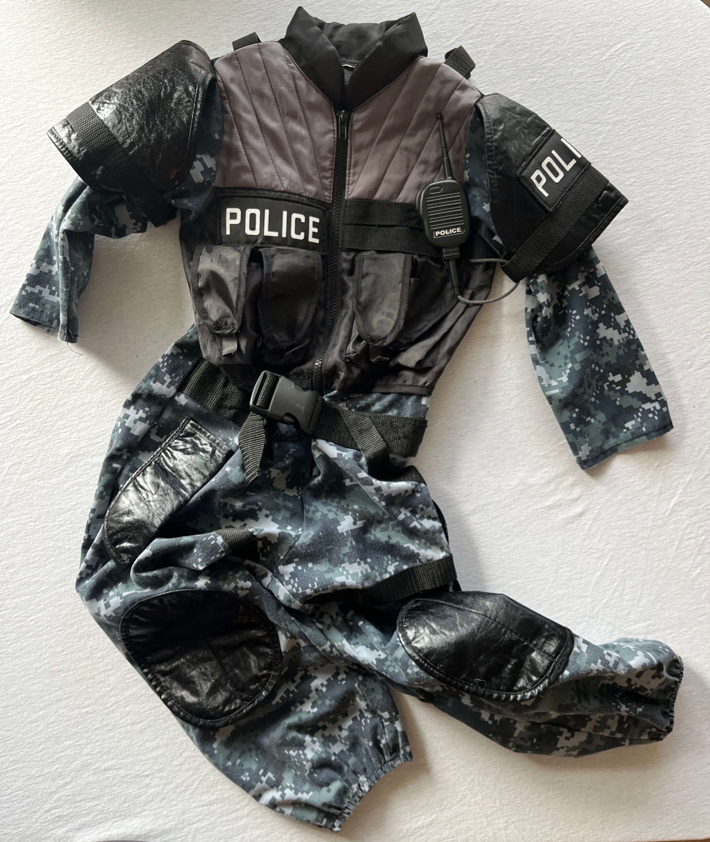 Police Costume, Size 5/6, Kids 5/5T (extra small)