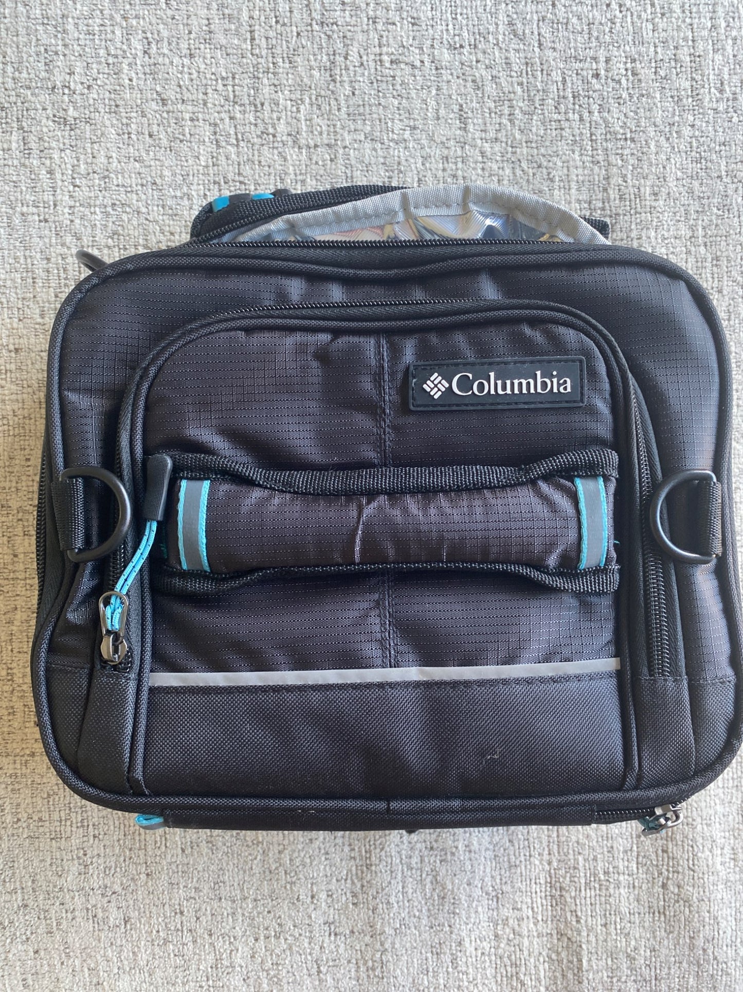 New never used Black Columbia lunch bag